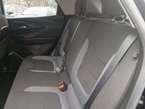 Used 2022 Chevrolet TrailBlazer LT w/ Convenience Package image 23