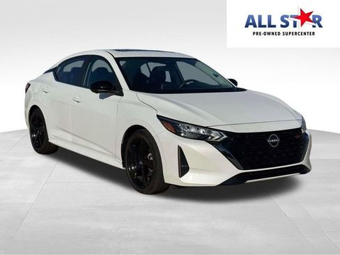 Used 2024 Nissan Sentra SR w/ SR Premium Package image 1