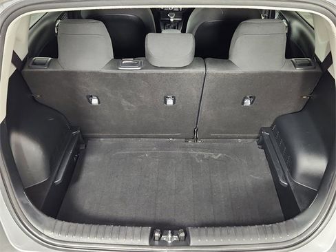 Used 2023 Kia Soul LX w/ LX Technology Package image 14