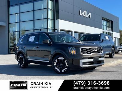 Certified 2025 Kia Telluride S