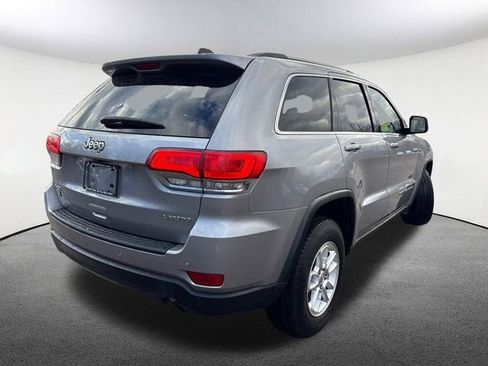 Used 2018 Jeep Grand Cherokee Laredo image 13