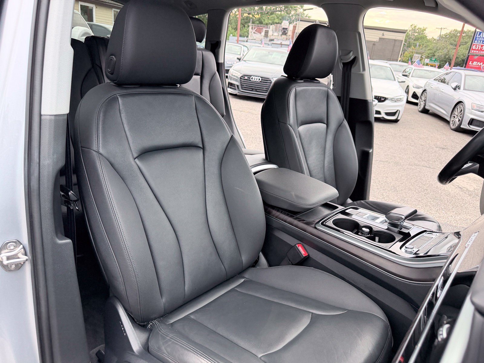 Used 2021 Audi Q7 3.0T Premium Plus w/ Premium Plus Package AWD/4WD image 18