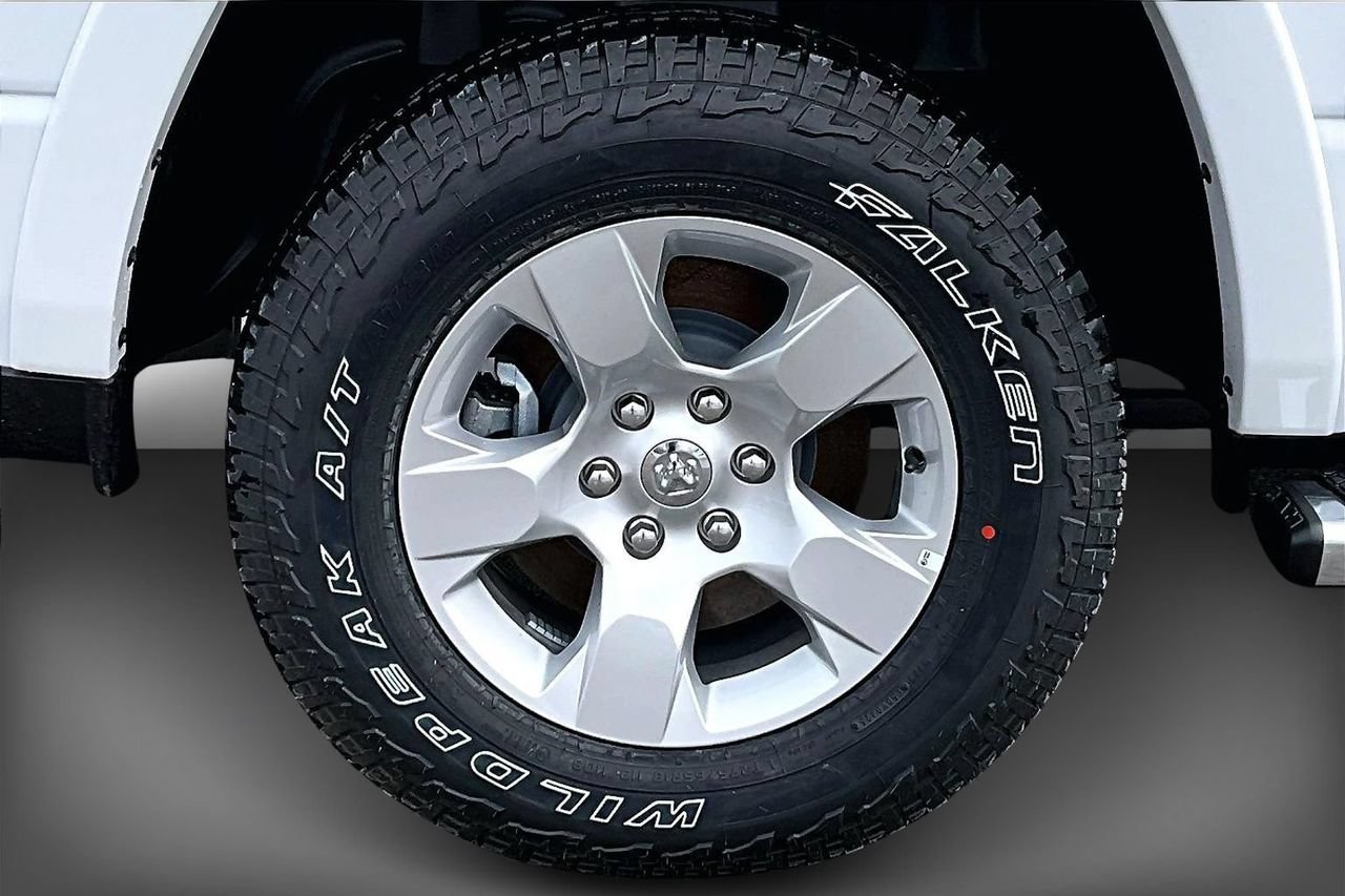 New 2026 RAM 1500 Big Horn AWD/4WD image 33