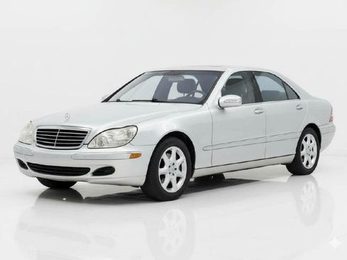 Used 2004 Mercedes-Benz S 500 4MATIC image 1