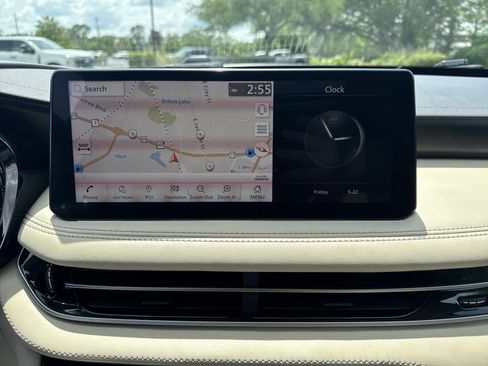 Used 2023 INFINITI QX60 Sensory w/ Vision Package AWD/4WD image 18
