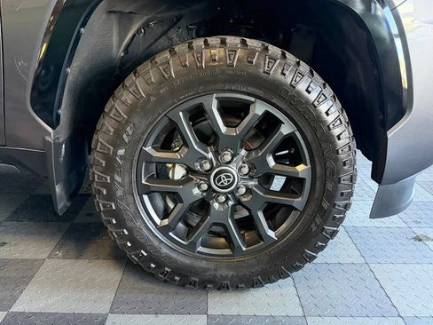 Used 2024 Toyota Sequoia Platinum AWD/4WD image 36