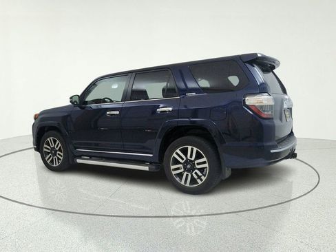 Used 2018 Toyota 4Runner Limited AWD/4WD image 7