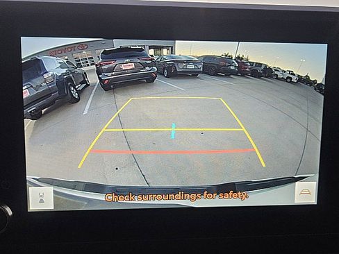 Used 2024 Toyota Tacoma TRD Sport image 12