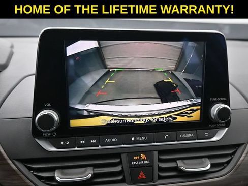 Used 2023 Nissan Altima 2.5 SV AWD/4WD image 21