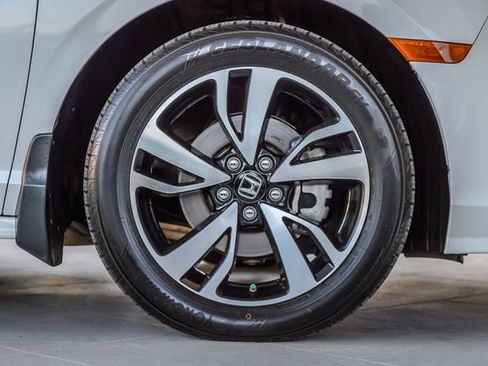 Used 2020 Honda Odyssey Elite image 16