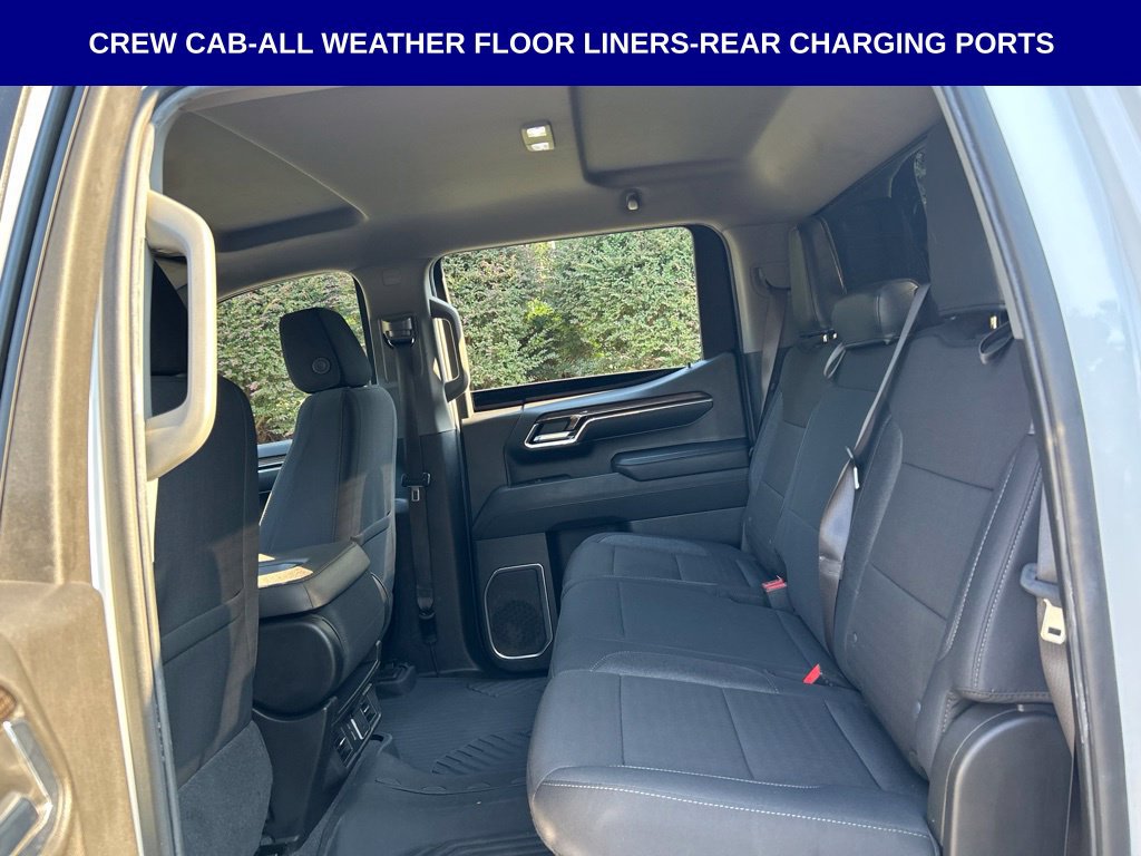 Used 2024 Chevrolet Silverado 1500 RST AWD/4WD image 16