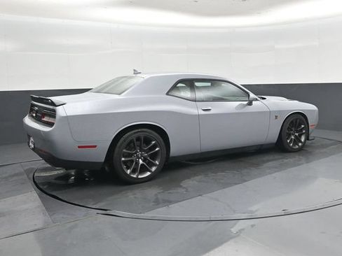 Used 2022 Dodge Challenger R/T Scat Pack RWD image 29