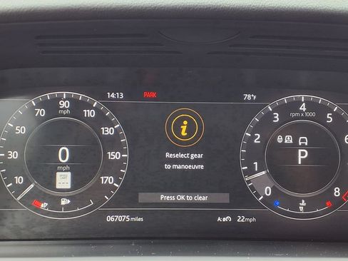 Used 2019 Land Rover Range Rover Sport Supercharged AWD/4WD image 14