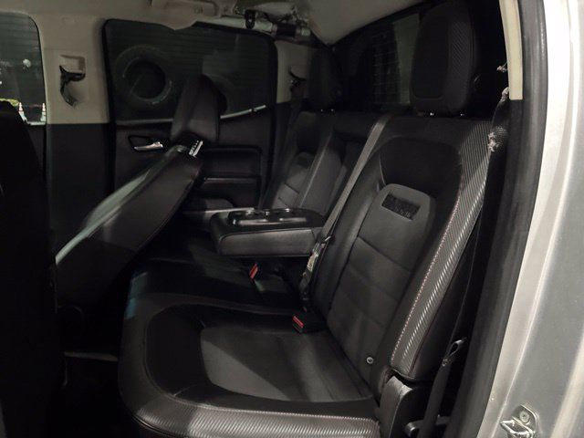 Used 2017 GMC Canyon SLE w/ All Terrain Package AWD/4WD image 18