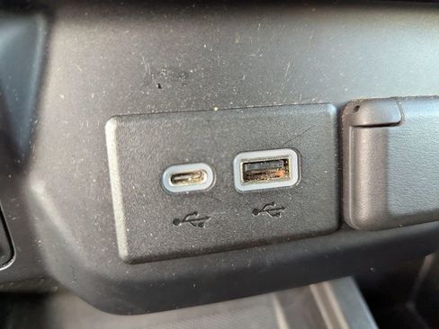 Used 2019 Chevrolet Silverado 1500 LTZ w/ LTZ Premium Package image 23