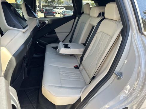 Certified 2025 BMW X3 xDrive30i w/ Premium Package image 14