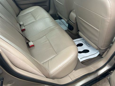 Used 2005 Mercury Sable LS image 11