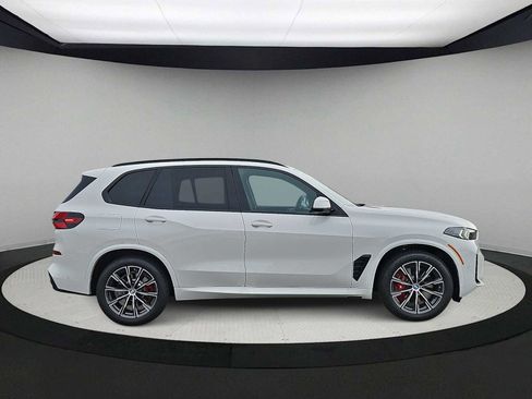 New 2026 BMW X5 xDrive50e w/ M Sport Package image 9