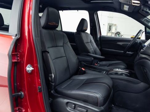 Used 2023 Honda Passport TrailSport image 26