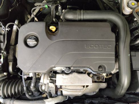 Used 2019 Chevrolet Malibu LT FWD image 30