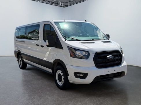 Used 2024 Ford Transit 350 XLT RWD image 3