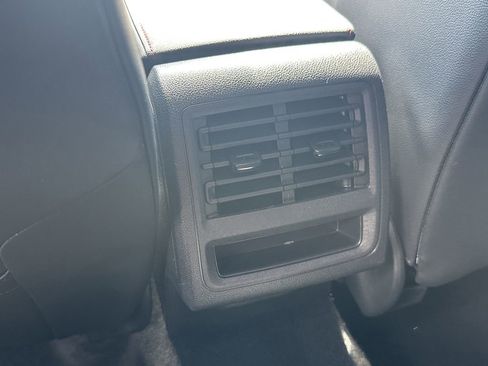 Used 2022 Volkswagen GTI SE image 24