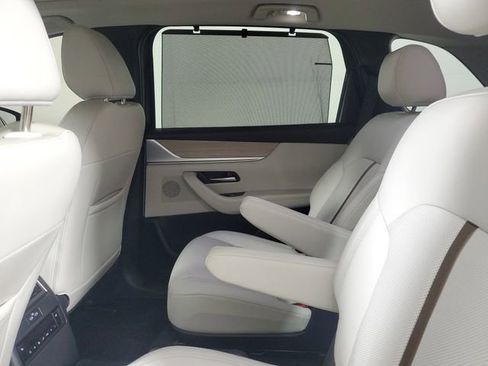 Certified 2024 MAZDA CX-90 3.3 Turbo w/ Premium Plus Pkg AWD/4WD image 12