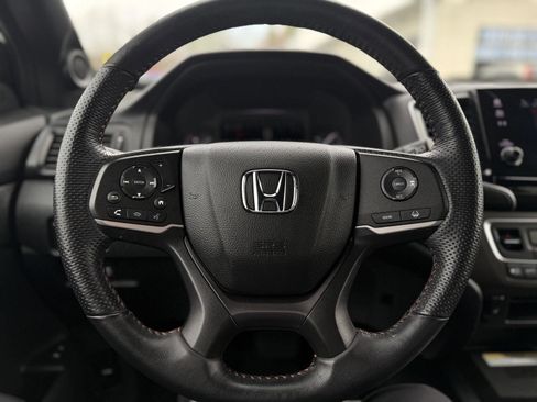 Certified 2023 Honda Passport TrailSport image 16