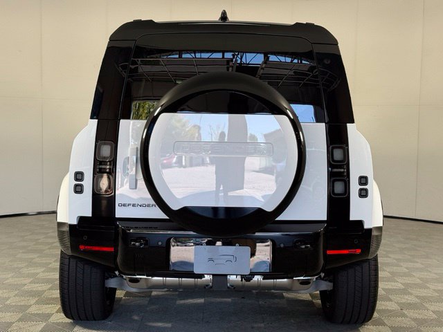 New 2026 Land Rover Defender 110 X-Dynamic SE AWD/4WD image 6