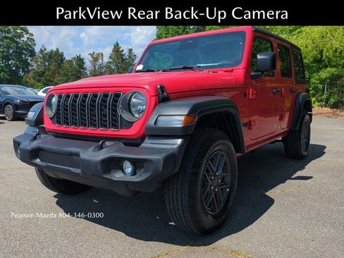 Used 2025 Jeep Wrangler Unlimited Sport AWD/4WD image 9