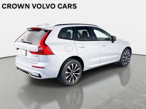 Used 2024 Volvo XC60 B5 Core w/ Protection Package AWD/4WD image 6