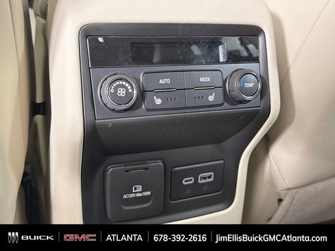 Used 2023 GMC Acadia Denali w/ Black Diamond Edition image 22