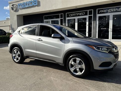 Used 2020 Honda HR-V LX image 7