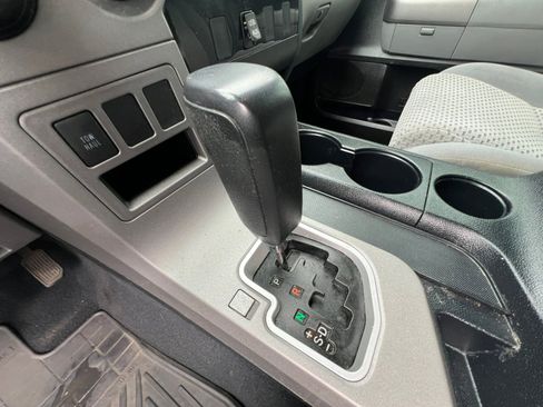 Used 2013 Toyota Tundra 2WD CrewMax image 22