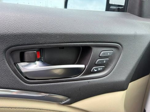 Used 2020 Acura MDX SH-AWD w/ Technology Package image 36