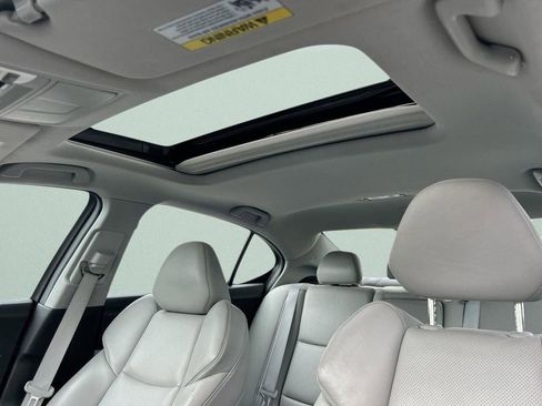 Used 2017 Acura TLX 3.5L V6 image 25