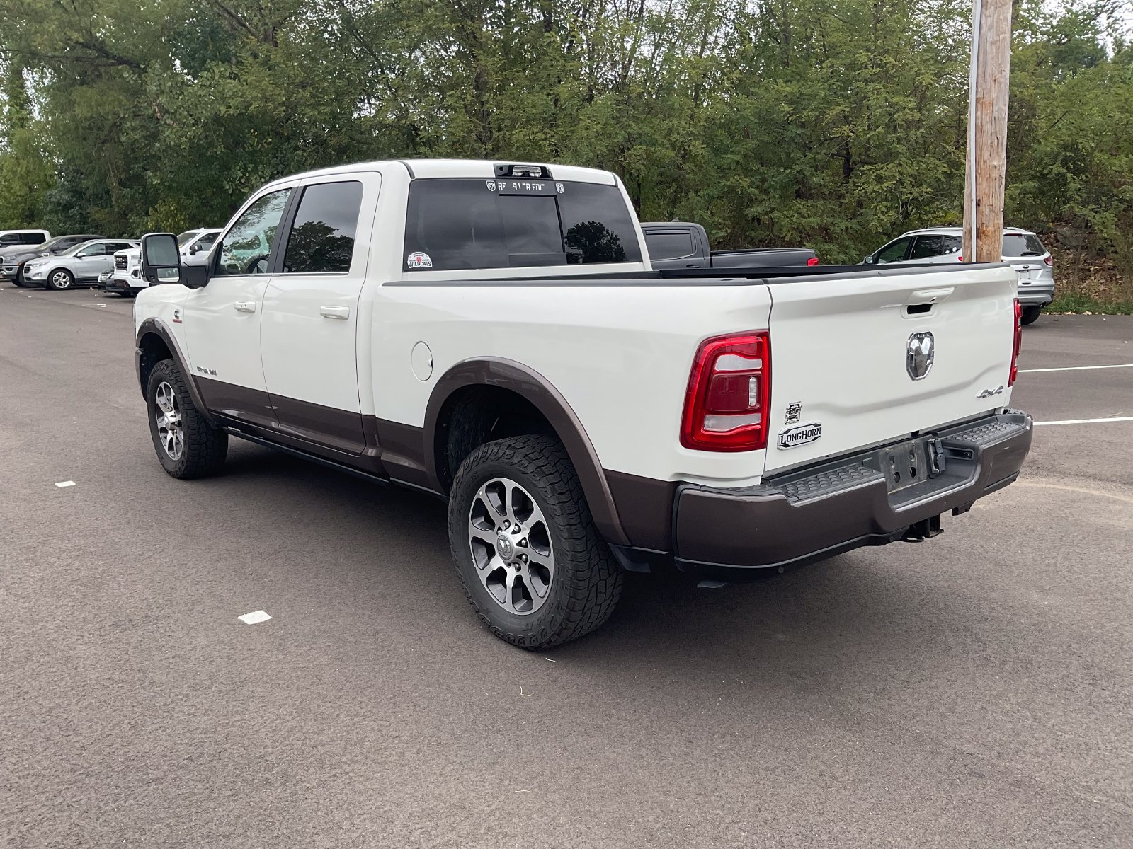 Used 2024 RAM 2500 Limited w/ Towing Technology Group AWD/4WD image 3
