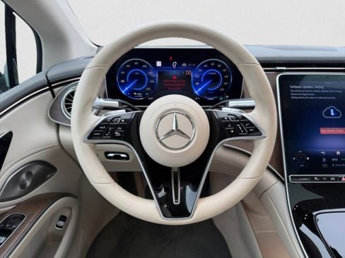 Used 2022 Mercedes-Benz EQS 450+ Sedan image 15