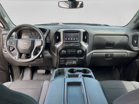 Used 2019 Chevrolet Silverado 1500 Custom w/ Custom Value Package AWD/4WD image 16