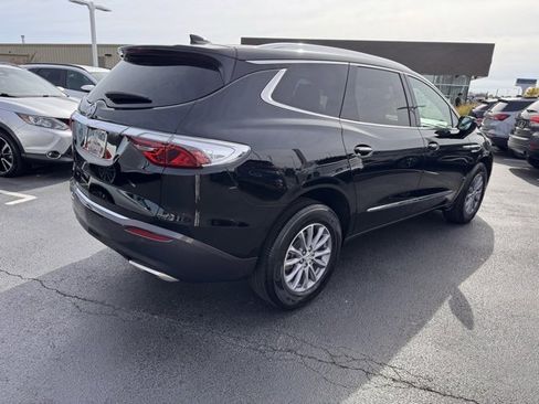 Used 2024 Buick Enclave Premium image 5