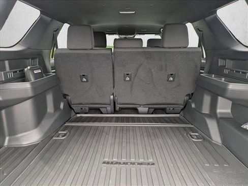 Certified 2025 Toyota 4Runner TRD Off Road image 6