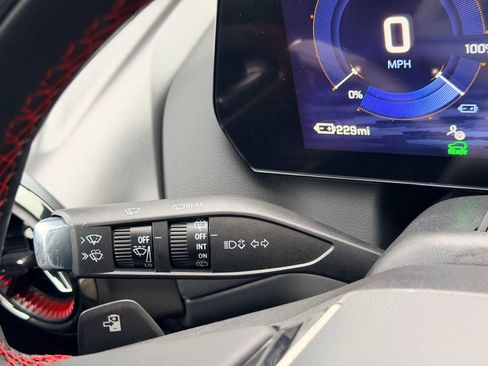 New 2026 Chevrolet Equinox EV RS image 26