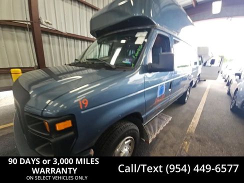 Used 2014 Ford E-350 and Econoline 350 Extended Super Duty w/ Power Group RWD image 1