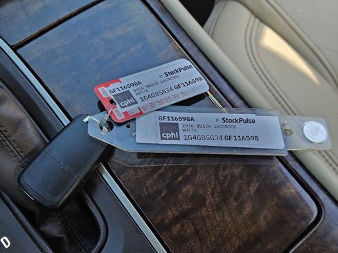 Used 2016 Buick LaCrosse Leather image 33