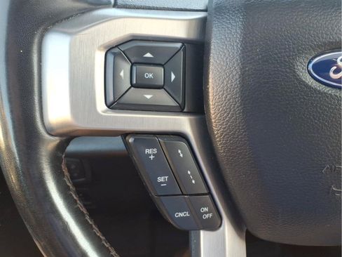 Used 2019 Ford F150 Platinum w/ Equipment Group 701A Luxury AWD/4WD image 21