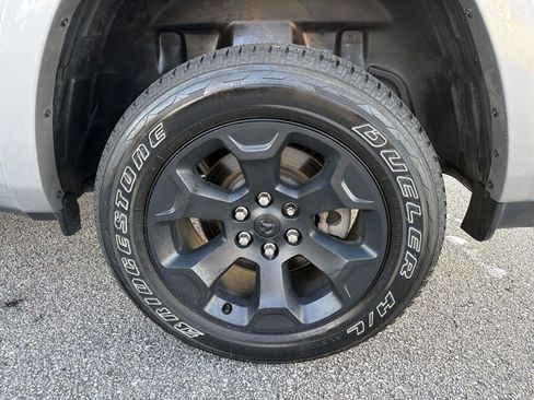 Used 2025 RAM 1500 Big Horn AWD/4WD image 18