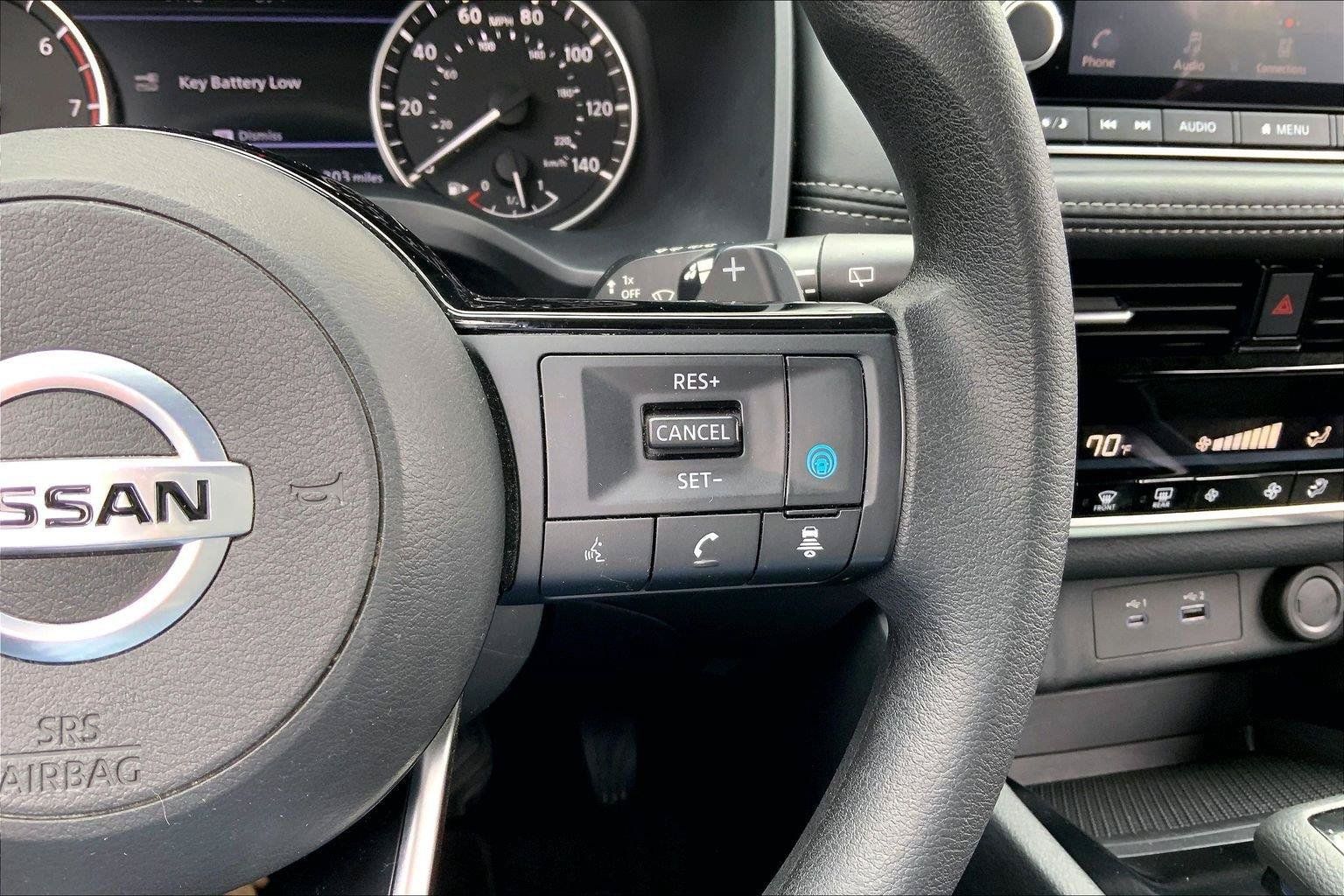 Used 2021 Nissan Rogue SV AWD/4WD image 18