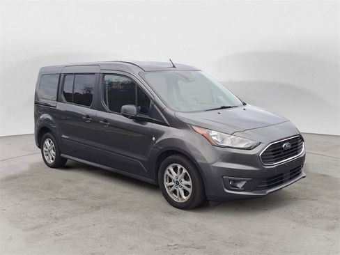 Used 2021 Ford Transit Connect XLT image 1