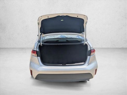 Used 2024 Toyota Corolla LE FWD image 7
