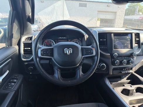 Used 2020 RAM 1500 Big Horn AWD/4WD image 10